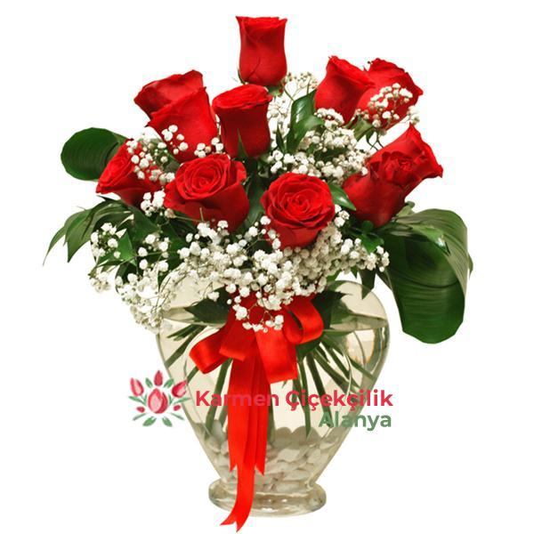  Alanya Çiçekçiler kalp-vazoda-11-kırmızı-gul